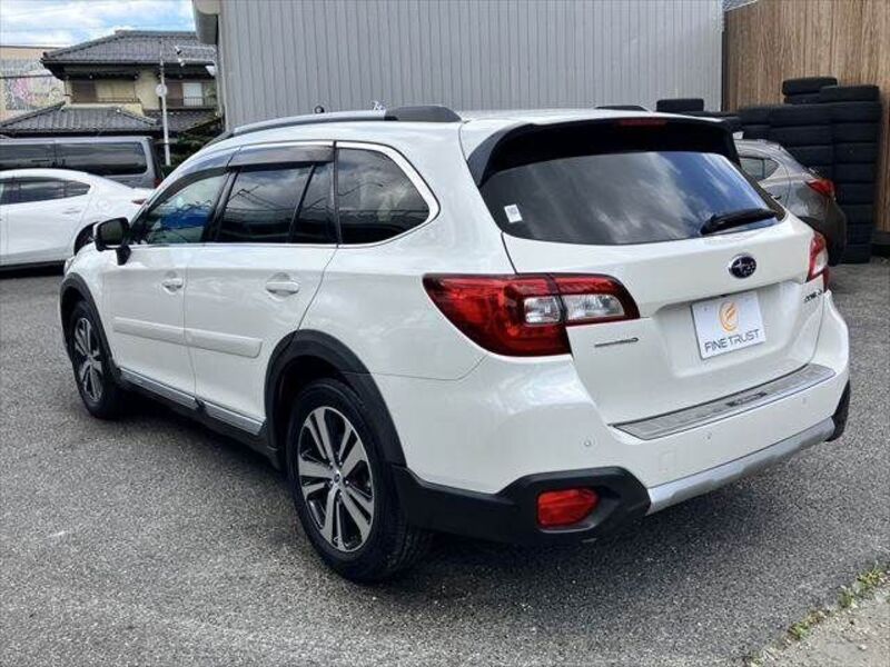 LEGACY OUTBACK