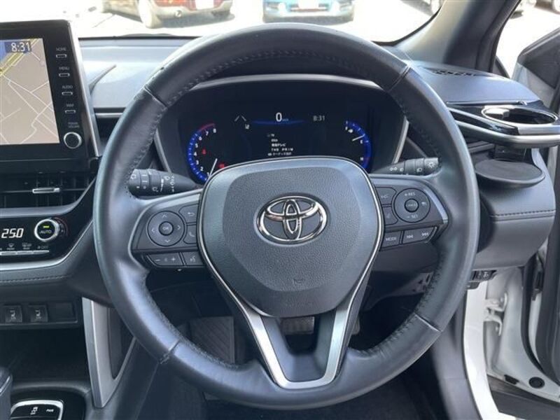 COROLLA CROSS