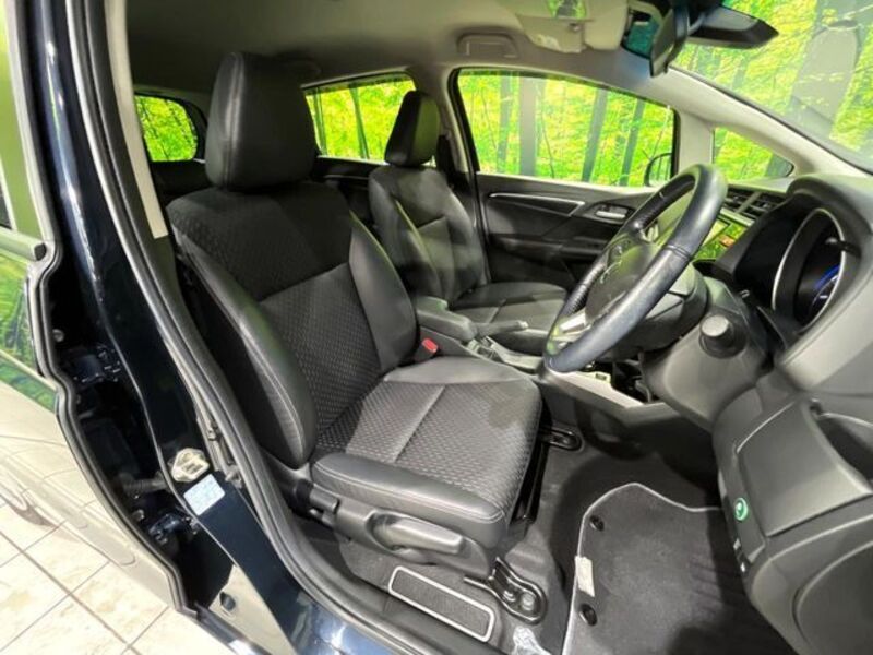 FIT HYBRID
