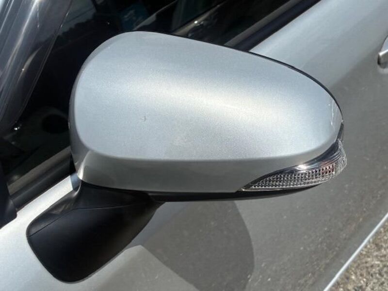 COROLLA FIELDER