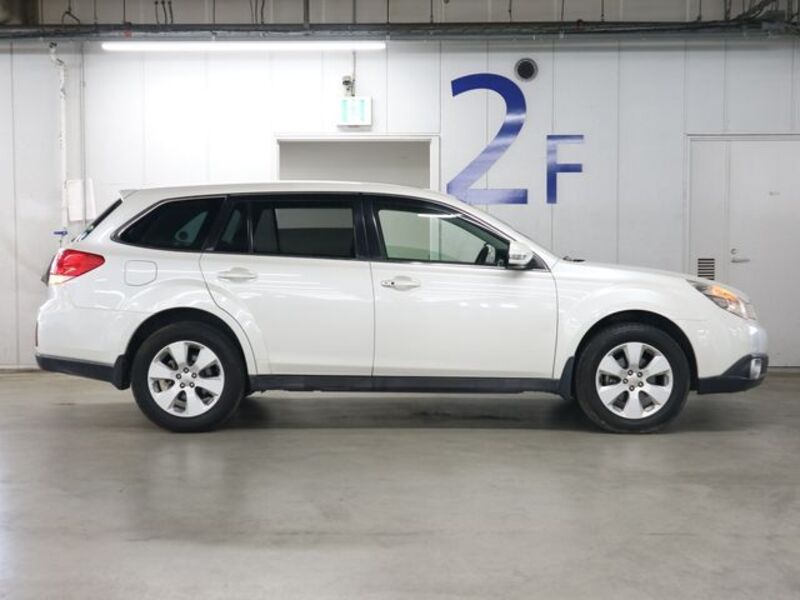 LEGACY OUTBACK