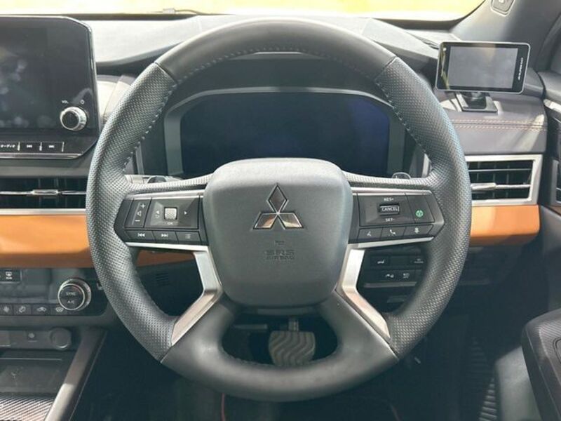 OUTLANDER PHEV