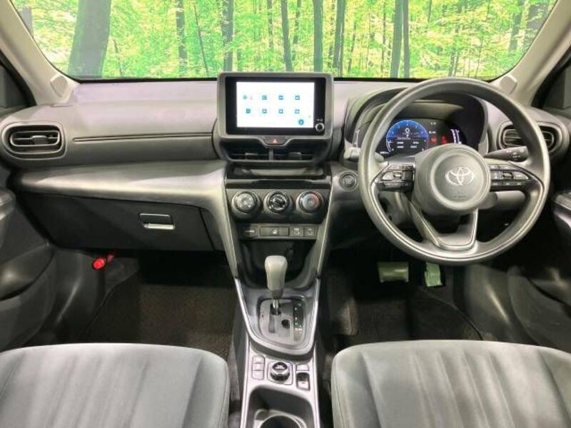 YARIS CROSS