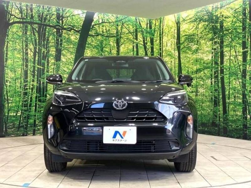 YARIS CROSS