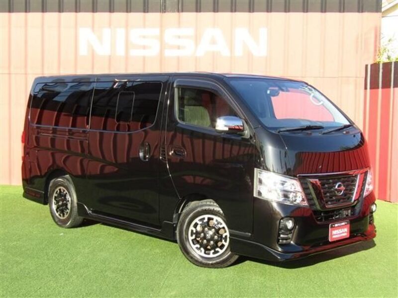 NV350 CARAVAN-0