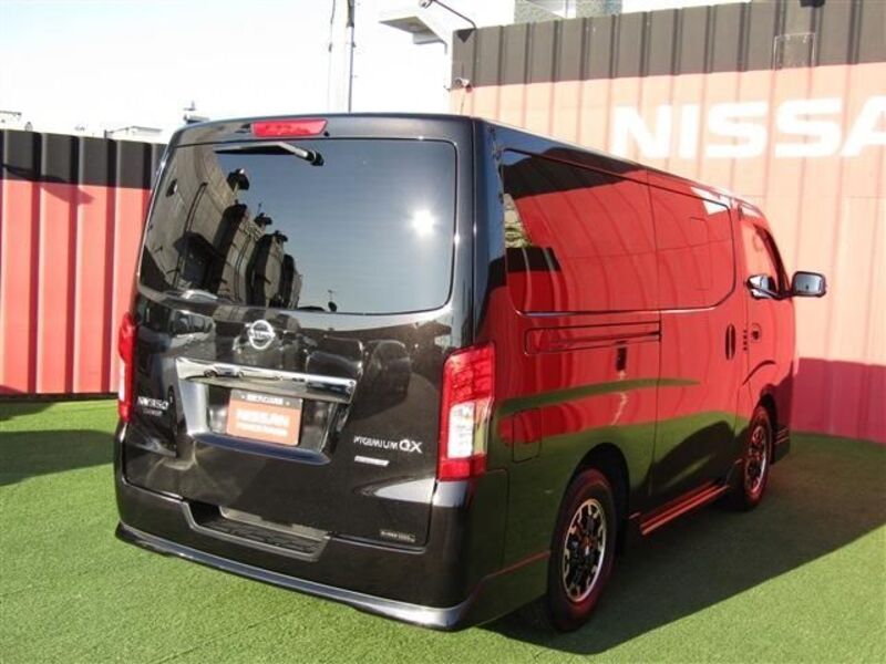 NV350 CARAVAN