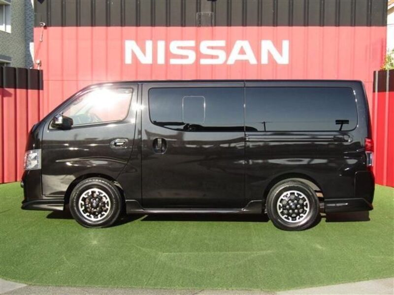 NV350 CARAVAN