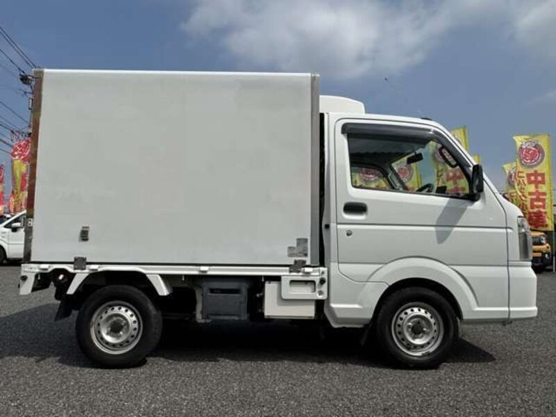 CARRY TRUCK