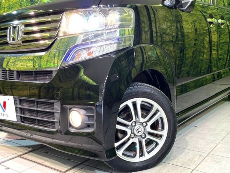 N BOX CUSTOM