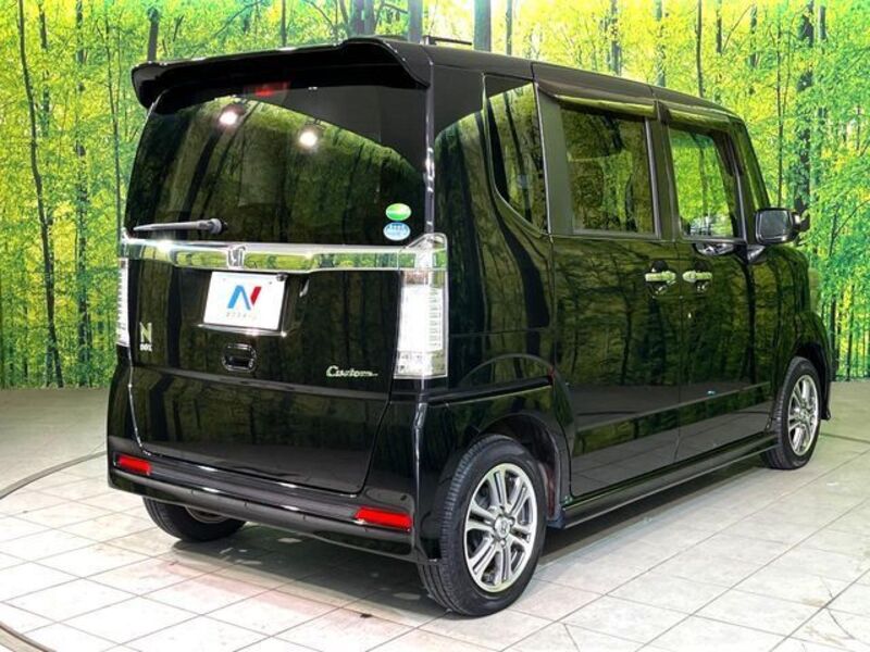 N BOX CUSTOM