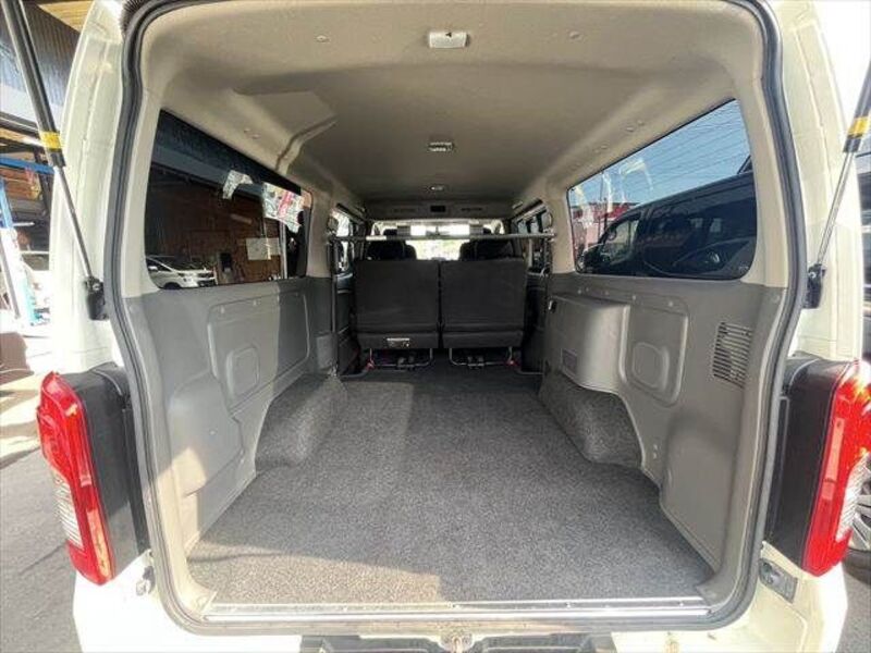 NV350 CARAVAN