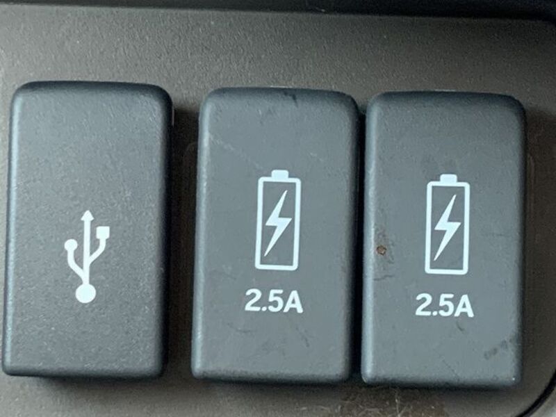 N BOX