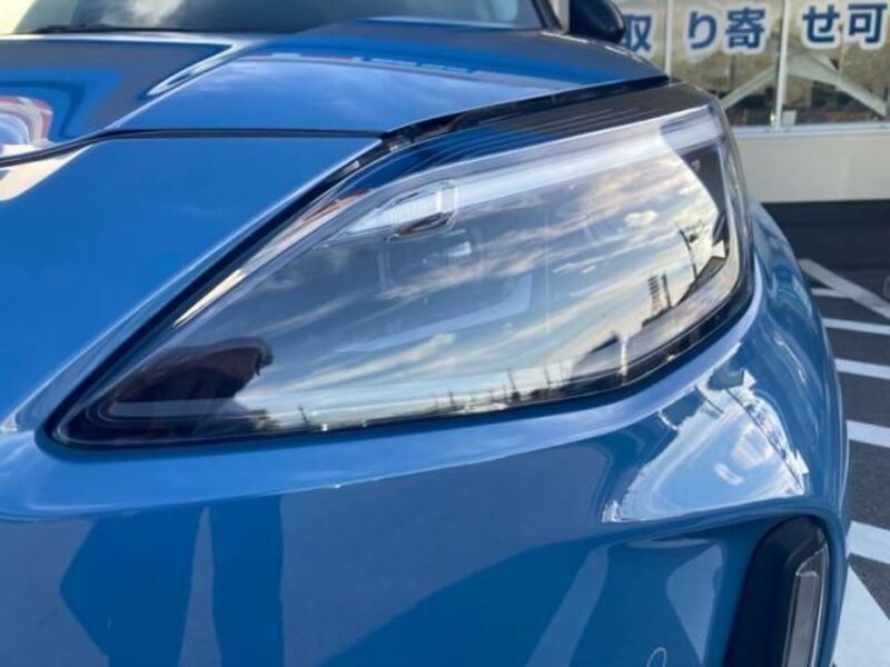YARIS CROSS