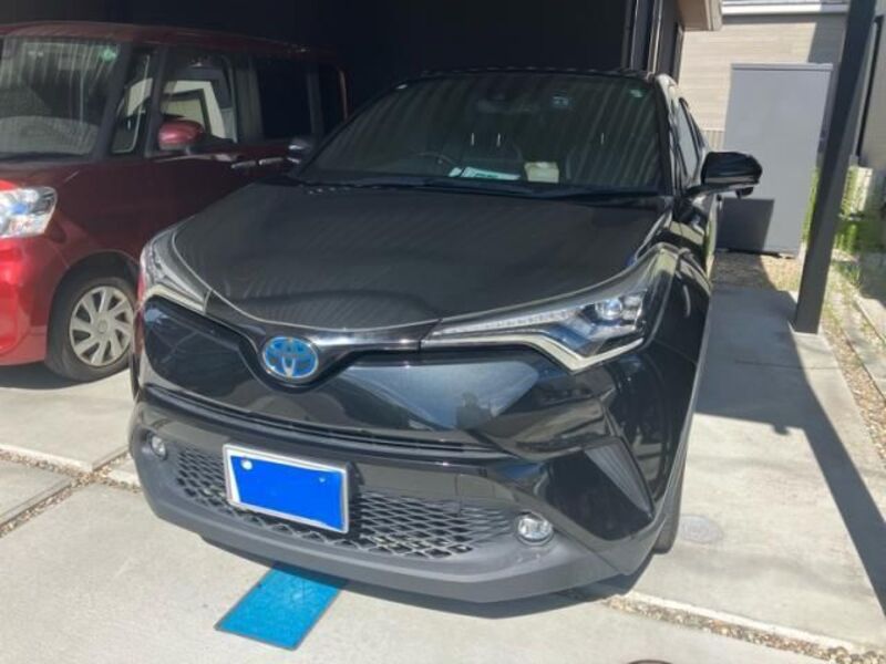 TOYOTA C-HR