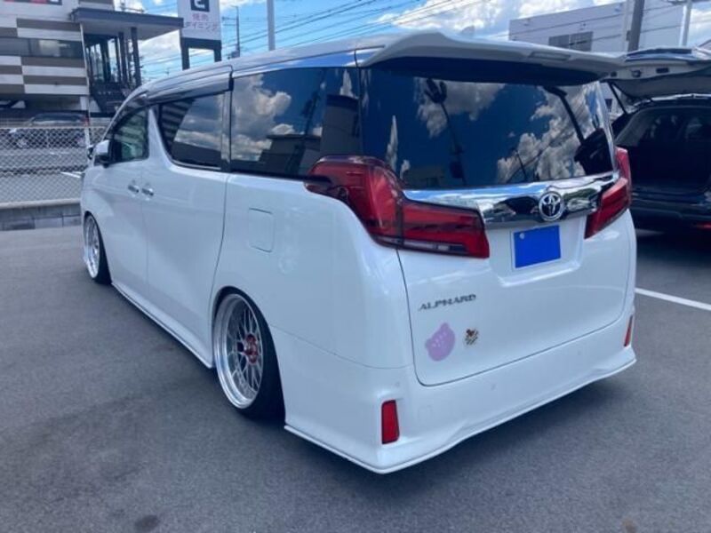 ALPHARD