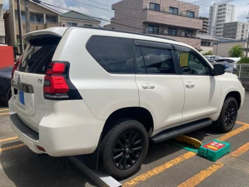 LAND CRUISER PRADO