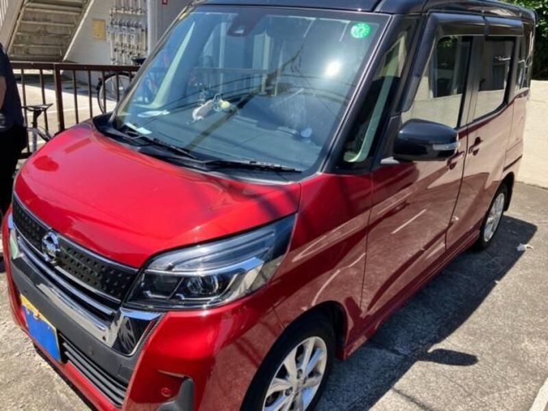 NISSAN DAYZ ROOX