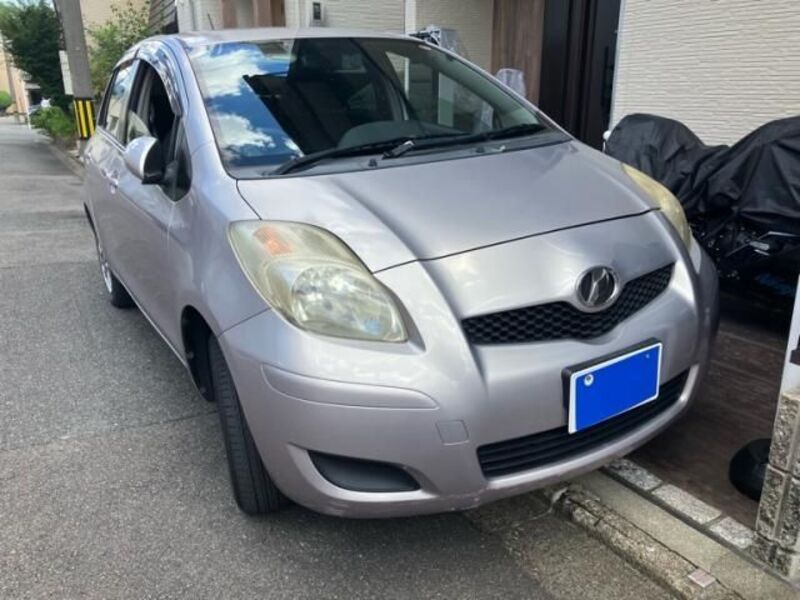 TOYOTA VITZ