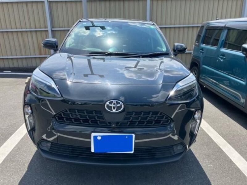 YARIS CROSS