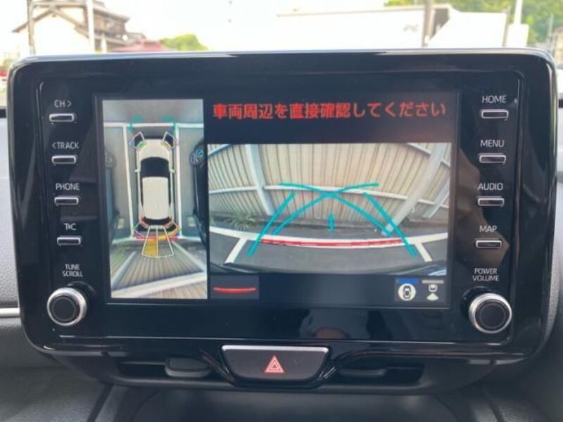 YARIS CROSS