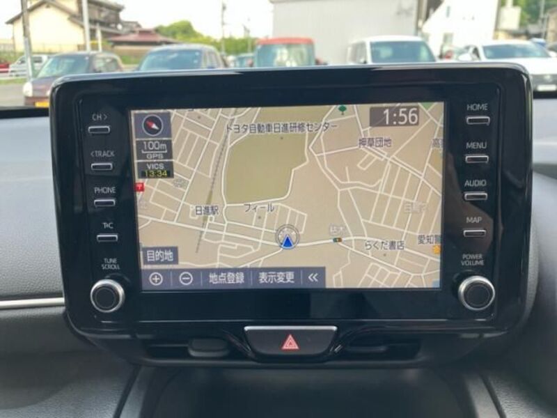 YARIS CROSS