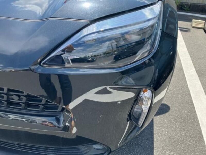 YARIS CROSS