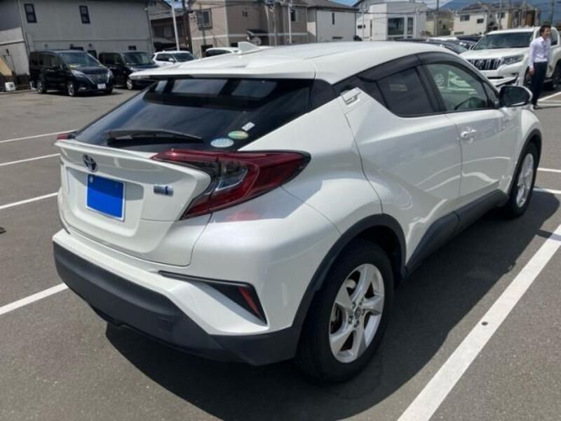C-HR