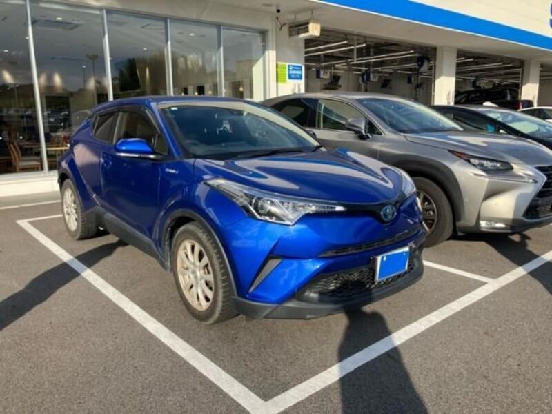 TOYOTA C-HR