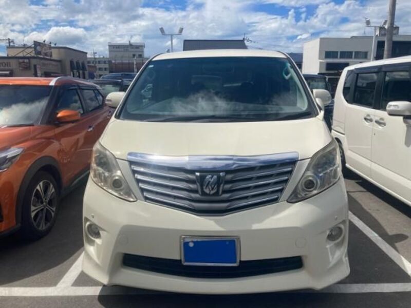 TOYOTA ALPHARD