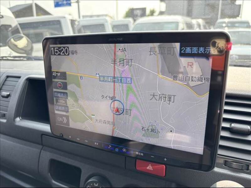 HIACE VAN