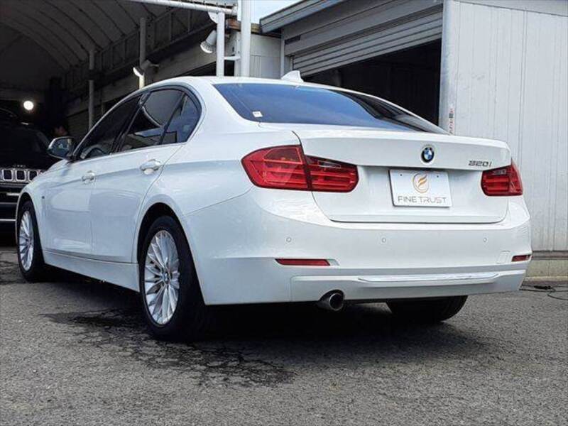 3 SERIES