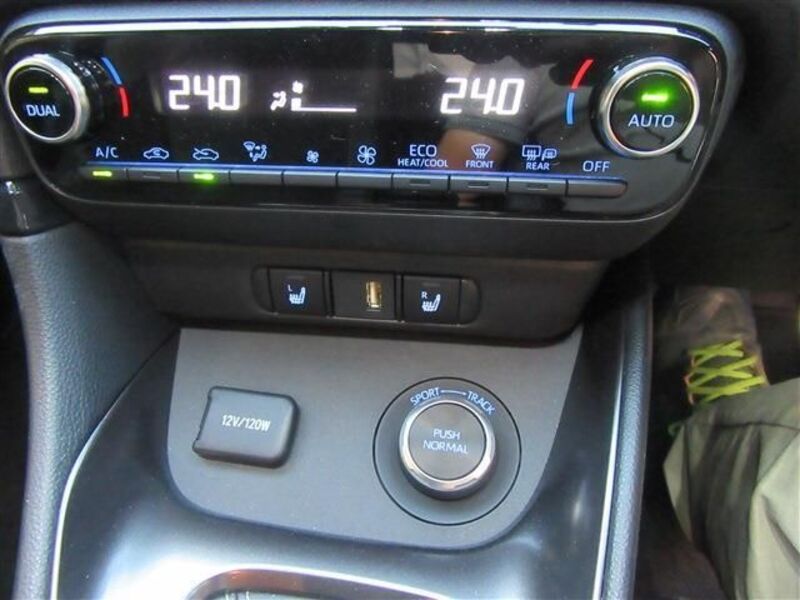 GR YARIS