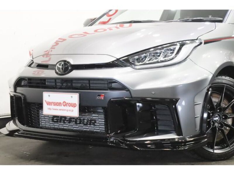 GR YARIS