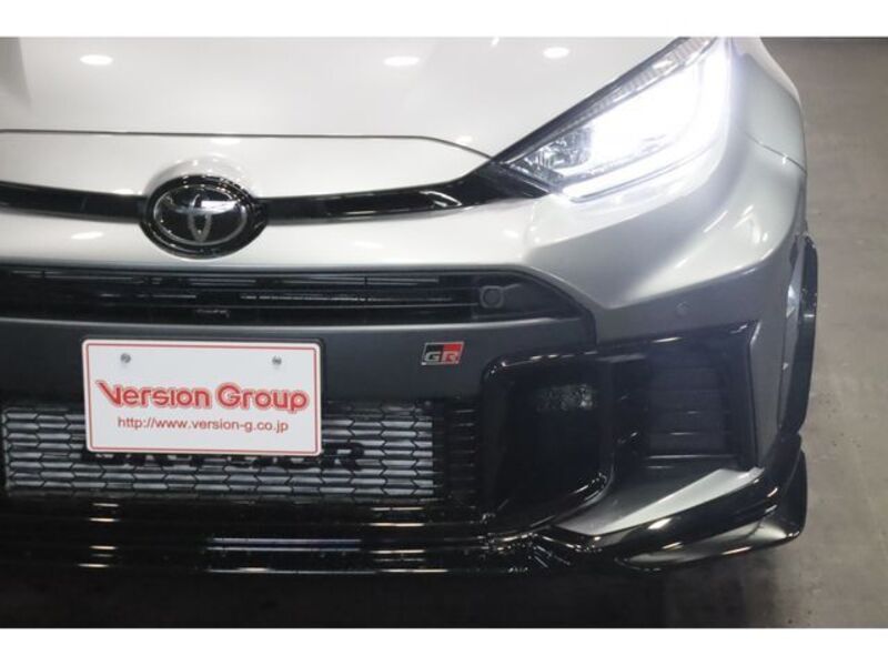 GR YARIS