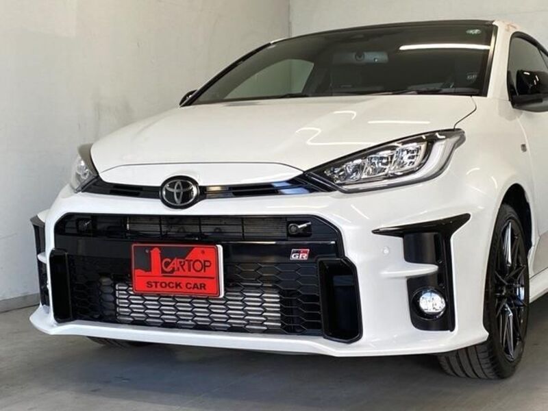 GR YARIS