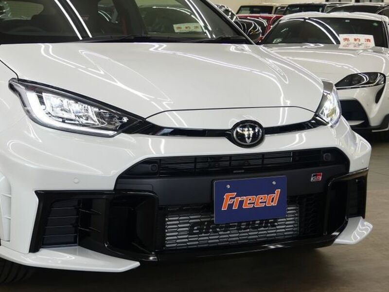 GR YARIS