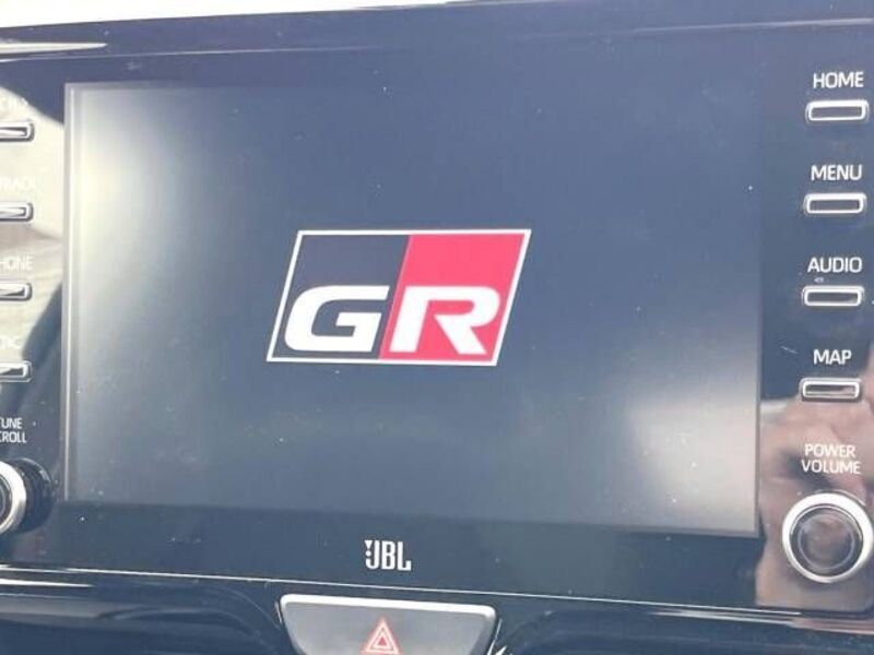GR YARIS