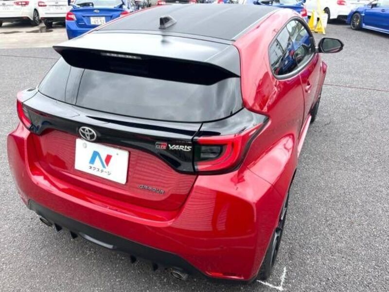 GR YARIS