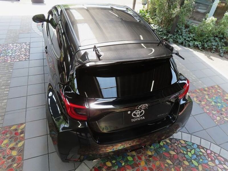 GR YARIS