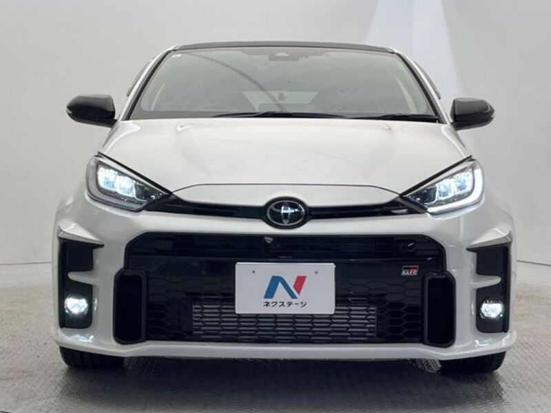 GR YARIS