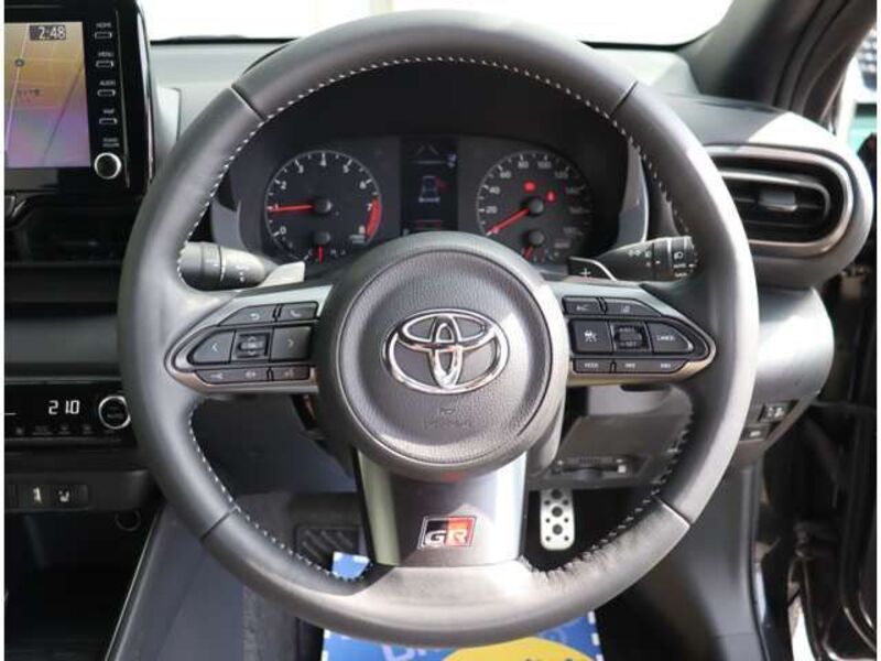 GR YARIS