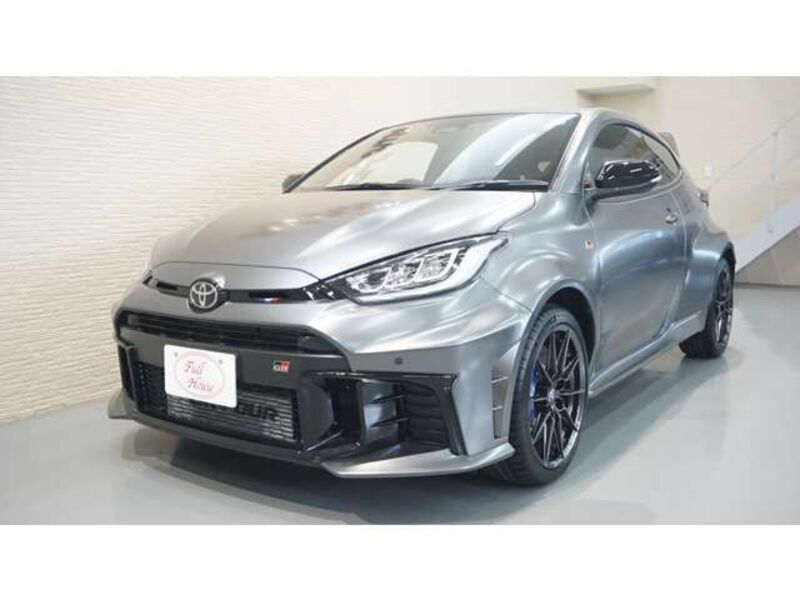 GR YARIS