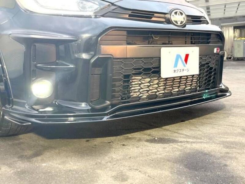 GR YARIS