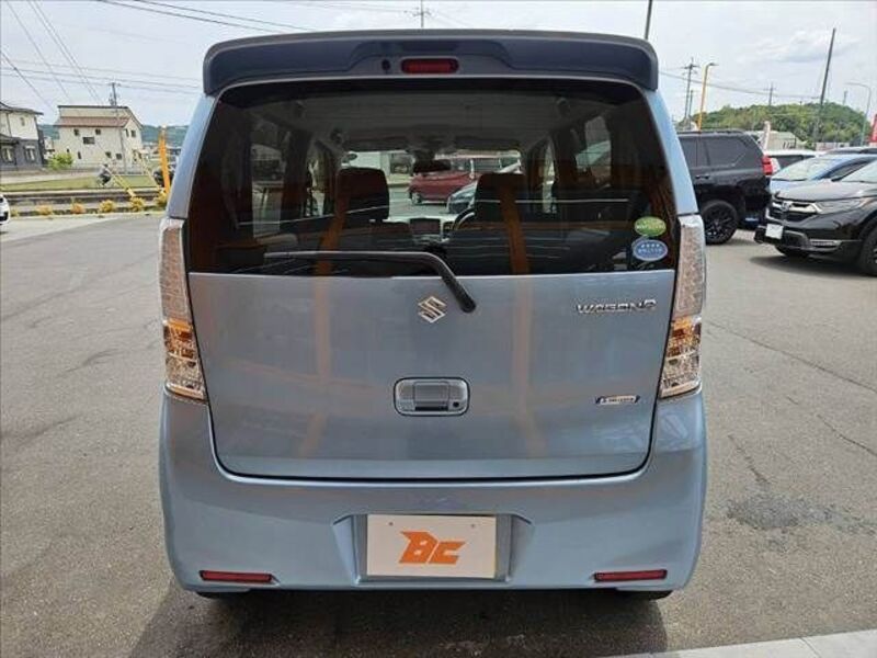 WAGON R
