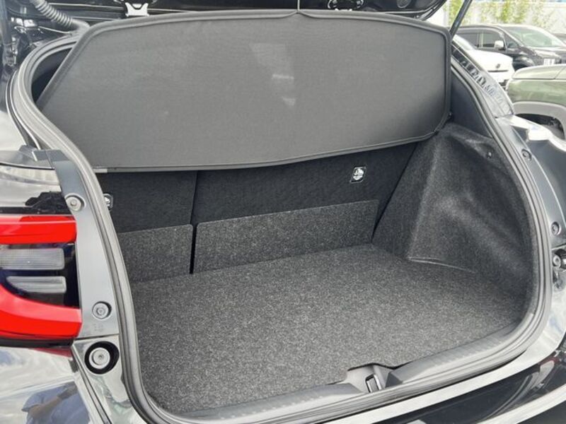 GR YARIS