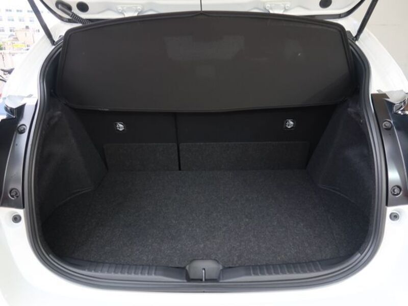 GR YARIS