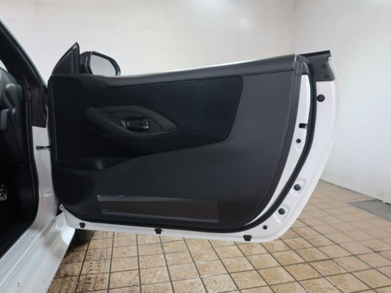 GR YARIS