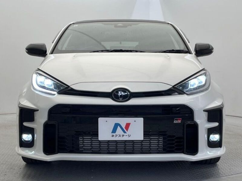 GR YARIS