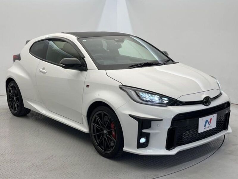 GR YARIS