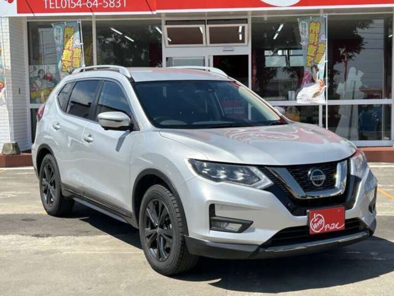 X-TRAIL
